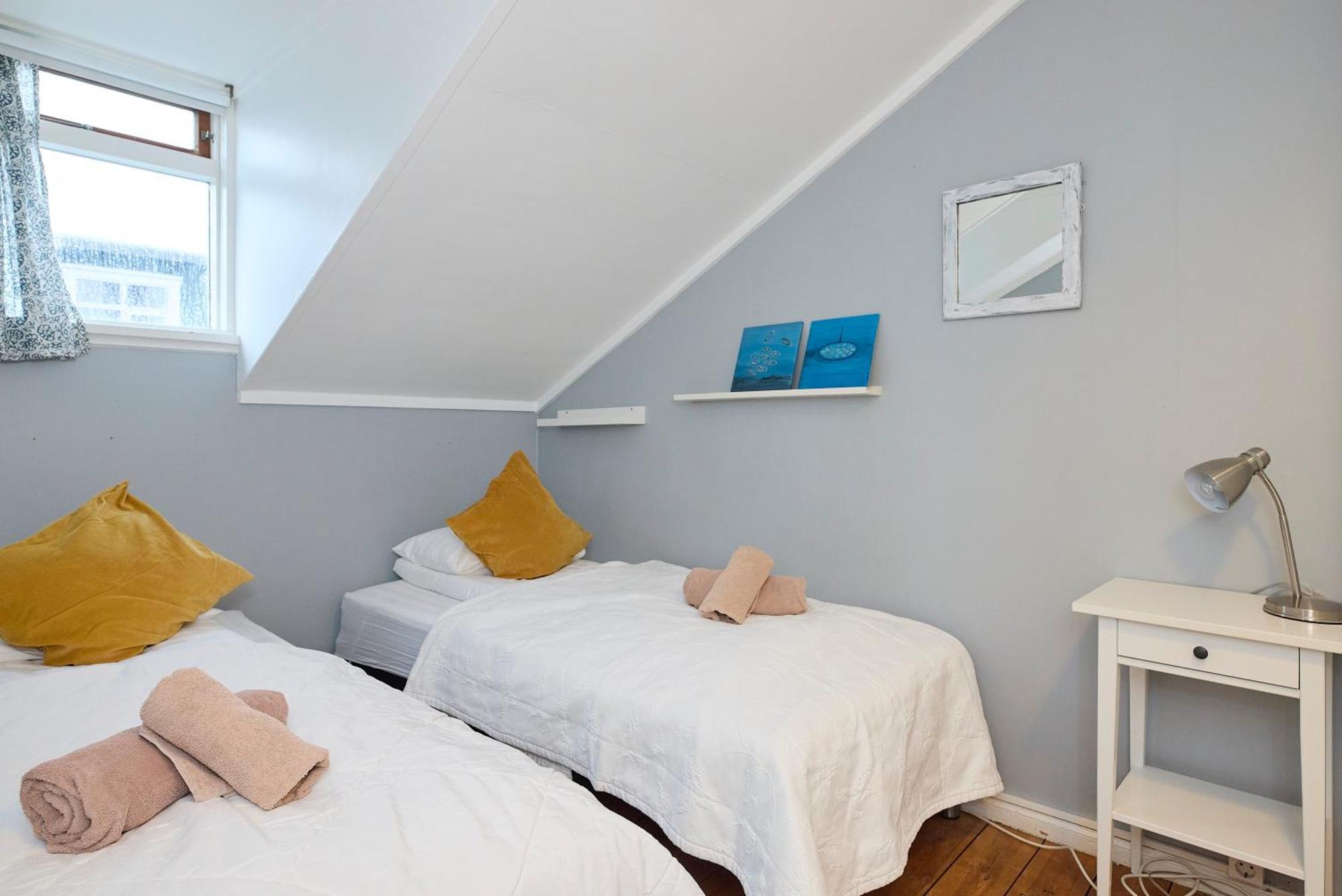 Englendingavik Homestay Боргарнес Экстерьер фото